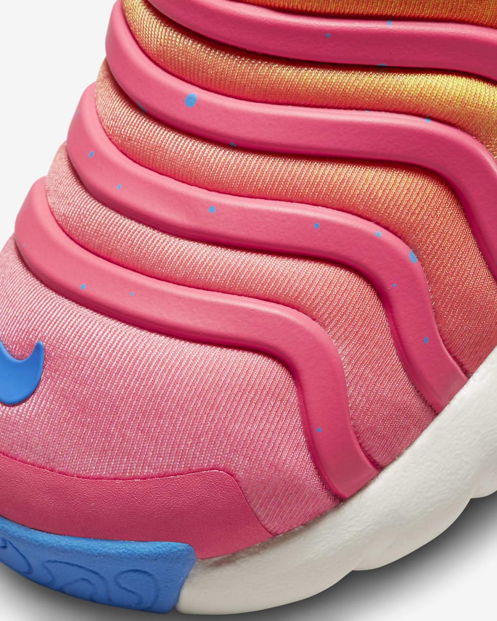 Nike Dynamo GO SE Sea Coral/Light Photo Blue/Summit White/Vivid Orange | Kids Nike Lifestyle