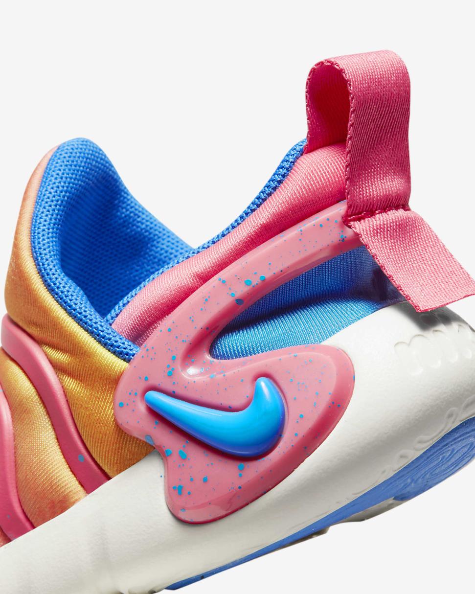 Nike Dynamo GO SE Sea Coral/Light Photo Blue/Summit White/Vivid Orange | Kids Nike Lifestyle