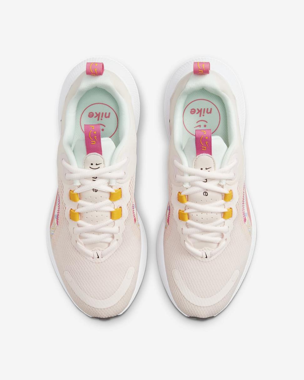 Nike Escape Run 2 Premium Light Soft Pink/Pinksicle/University Gold/Dark Smoke Grey | Womens Nike Running
