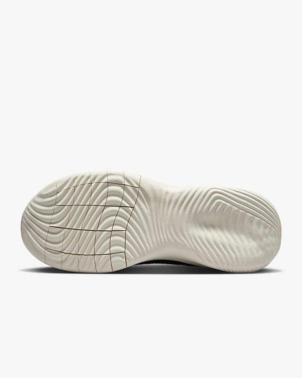 Nike Flex Experience Run 11 Black/Gridiron/Coconut Milk/Indigo Haze | Mens Nike First Day Kicks