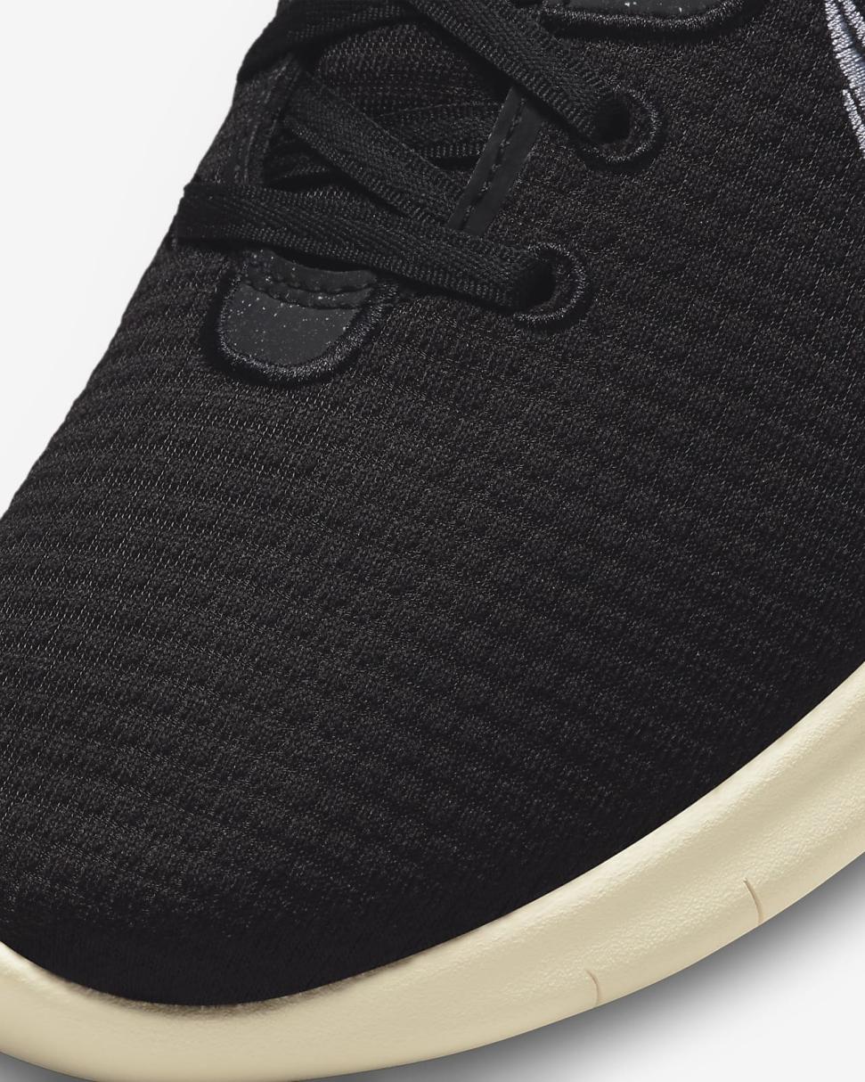Nike Flex Experience Run 11 Black/Gridiron/Coconut Milk/Indigo Haze | Mens Nike First Day Kicks
