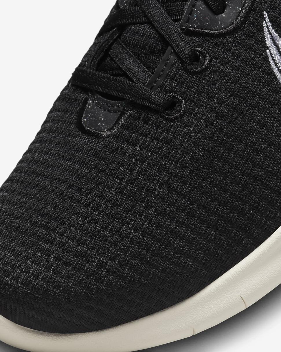 Nike Flex Experience Run 11 Black/Gridiron/Coconut Milk/Indigo Haze | Mens Nike First Day Kicks