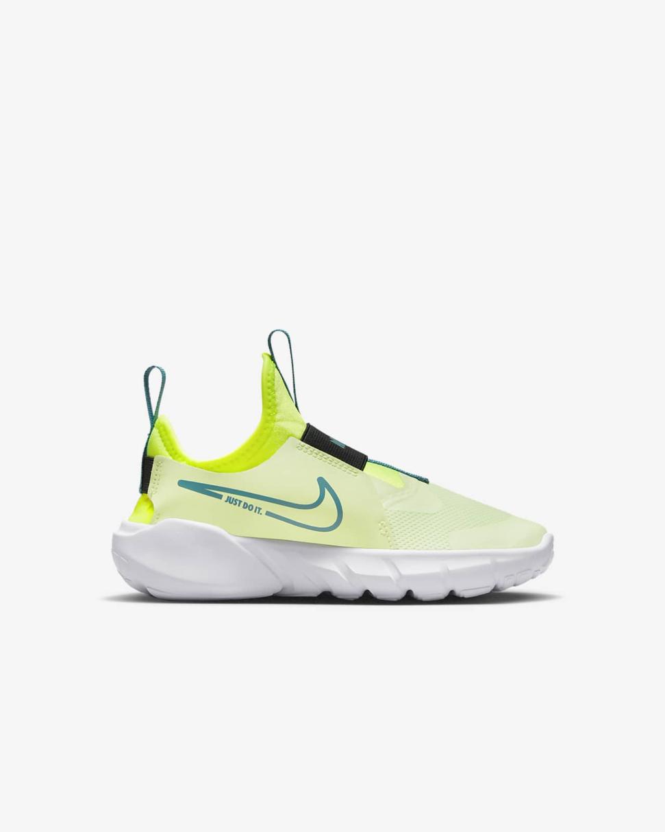 Nike Flex Runner 2 Barely Volt/Volt/Black/Bright Spruce | Kids Nike First Day Kicks