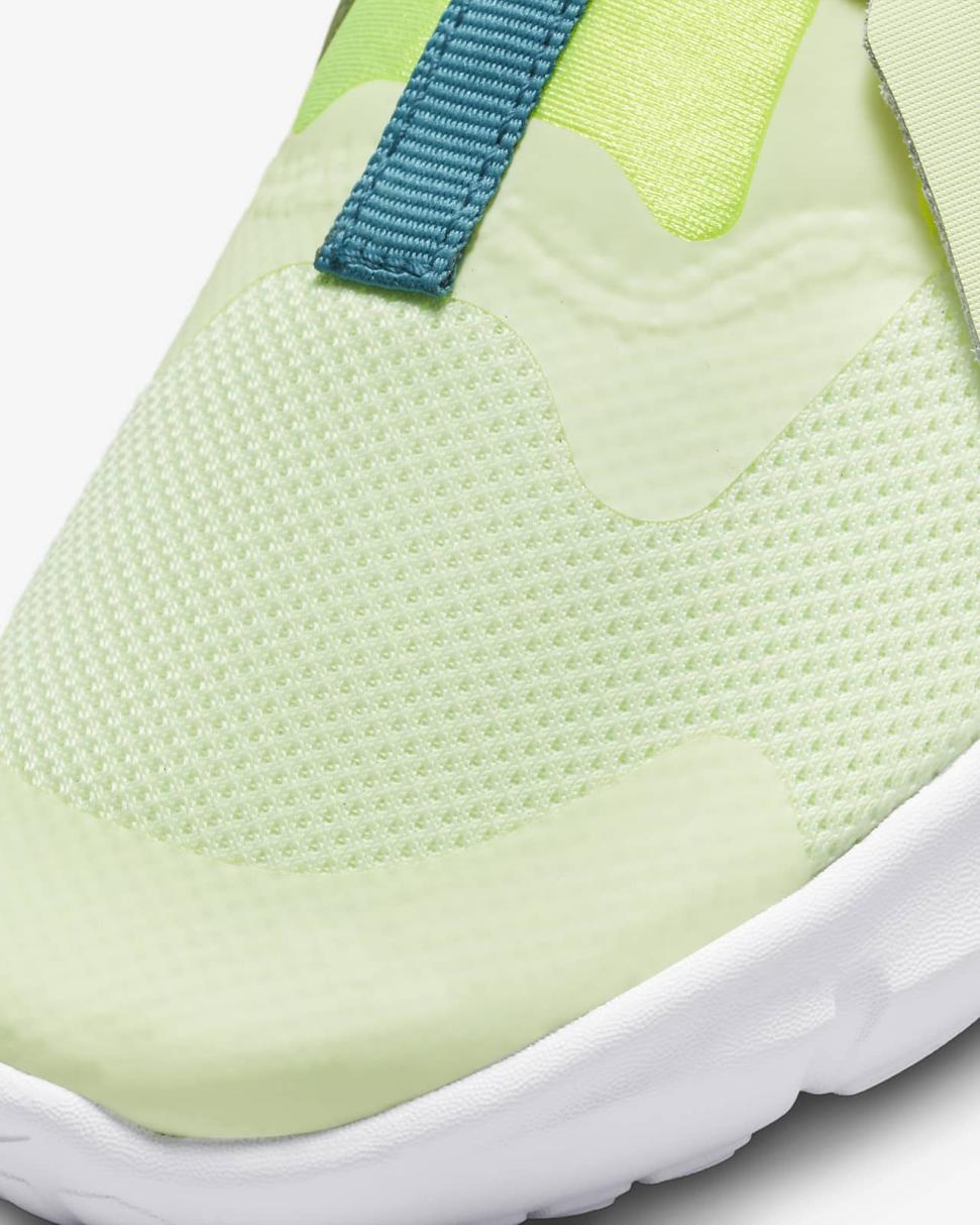 Nike Flex Runner 2 Barely Volt/Volt/Black/Bright Spruce | Kids Nike First Day Kicks