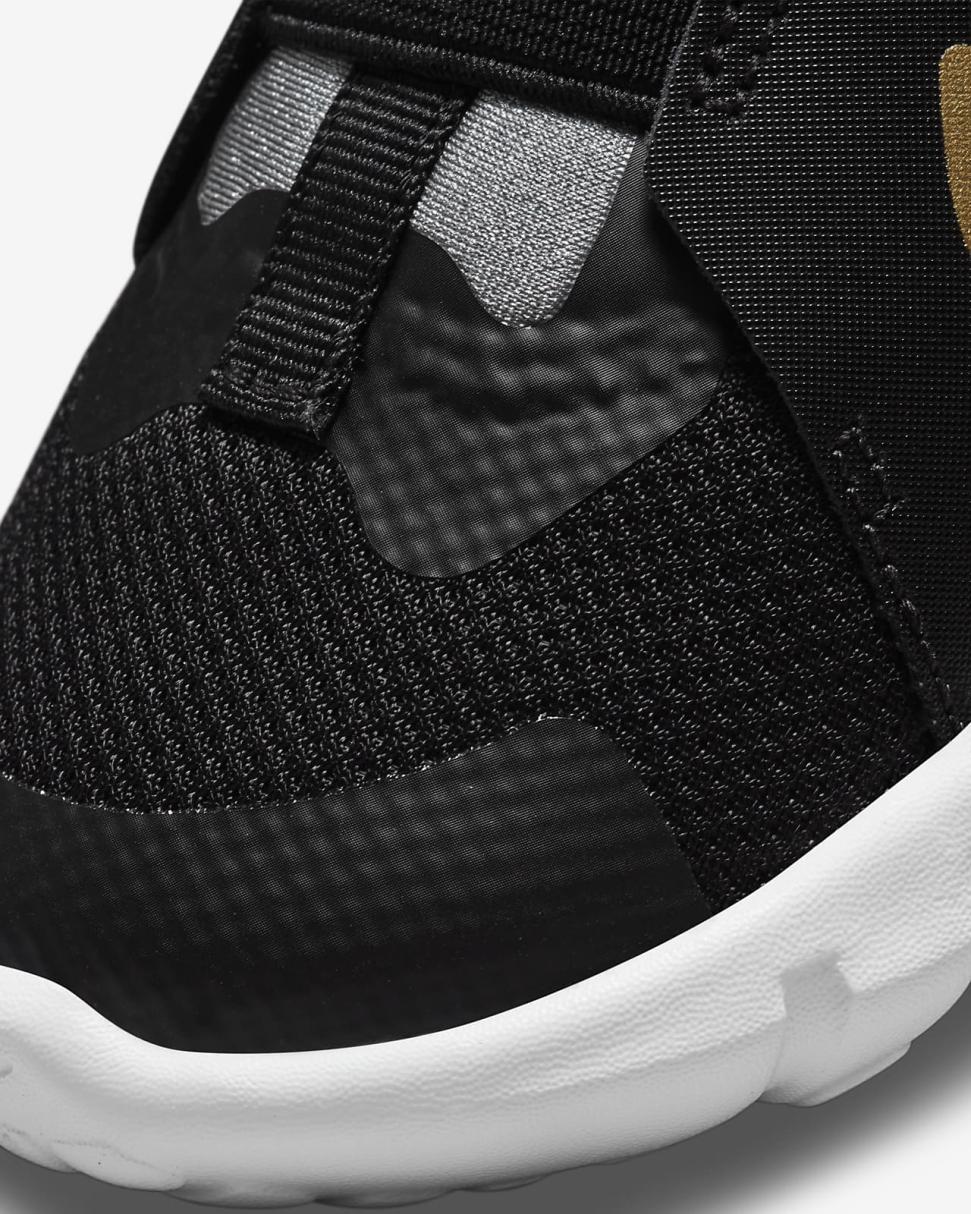 Nike Flex Runner 2 Black/Cool Grey/White/Metallic Gold | Kids Nike First Day Kicks
