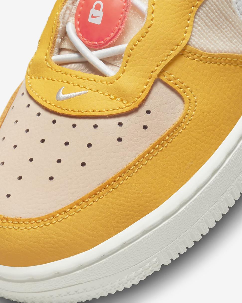 Nike Force 1 Toggle SE Yellow Ochre/Pearl White/Bright Crimson/Summit White | Kids Nike Air Force 1
