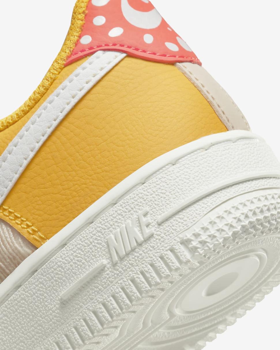 Nike Force 1 Toggle SE Yellow Ochre/Pearl White/Bright Crimson/Summit White | Kids Nike Air Force 1