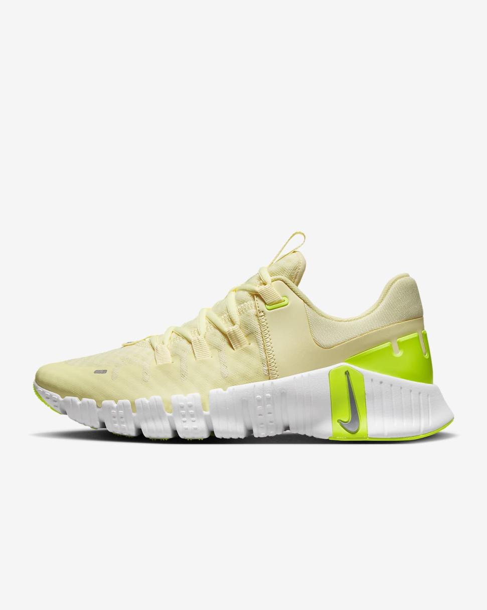 Nike Free Metcon 5 Citron Tint/Volt/Summit White/Cool Grey | Womens Nike First Day Kicks