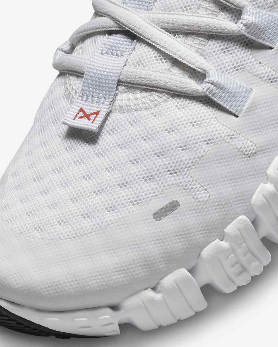 Nike Free Metcon 5 Photon Dust/Picante Red/Black/Photon Dust | Womens Nike First Day Kicks