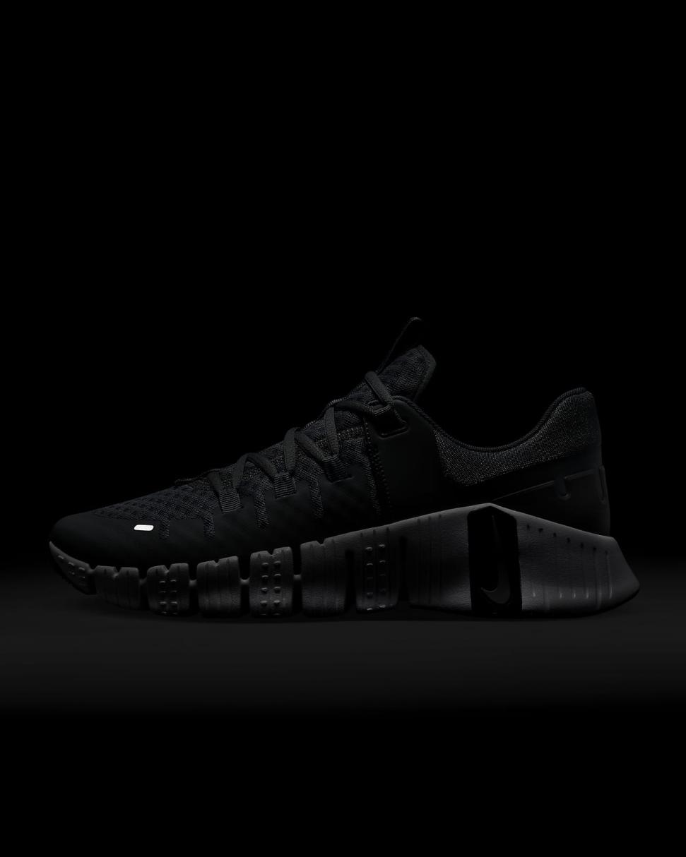 Nike Free Metcon 5 Smoke Grey/Iron Grey/Black/Smoke Grey | Mens Nike First Day Kicks