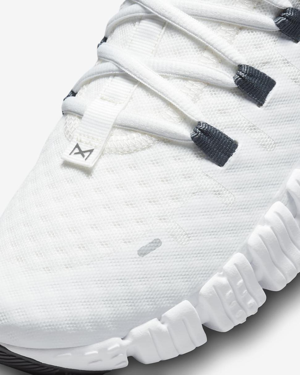 Nike Free Metcon 5 Summit White/Light Silver/Iron Grey/Bright Mandarin | Mens Nike First Day Kicks