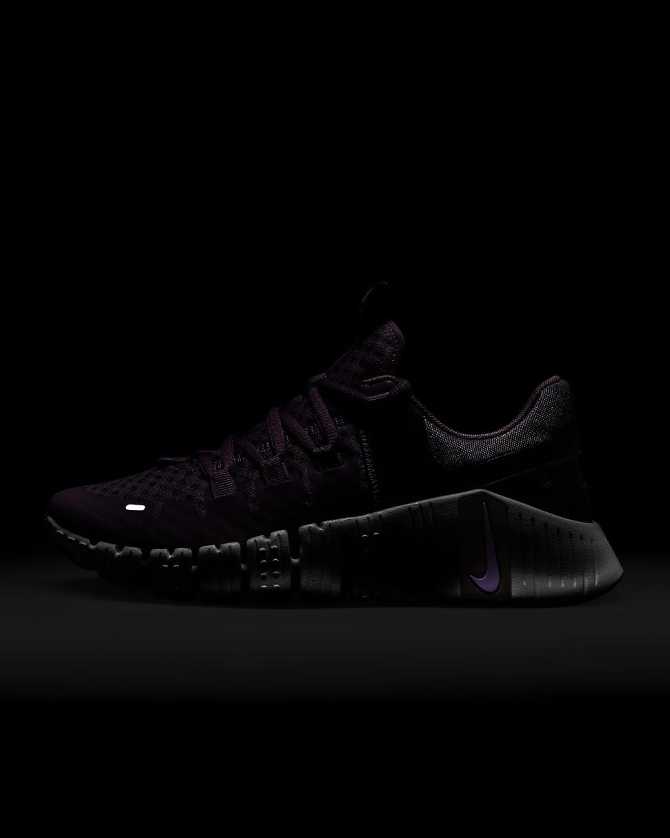 Nike Free Metcon 5 Violet Dust/Plum Eclipse/Rush Fuchsia | Womens Nike First Day Kicks