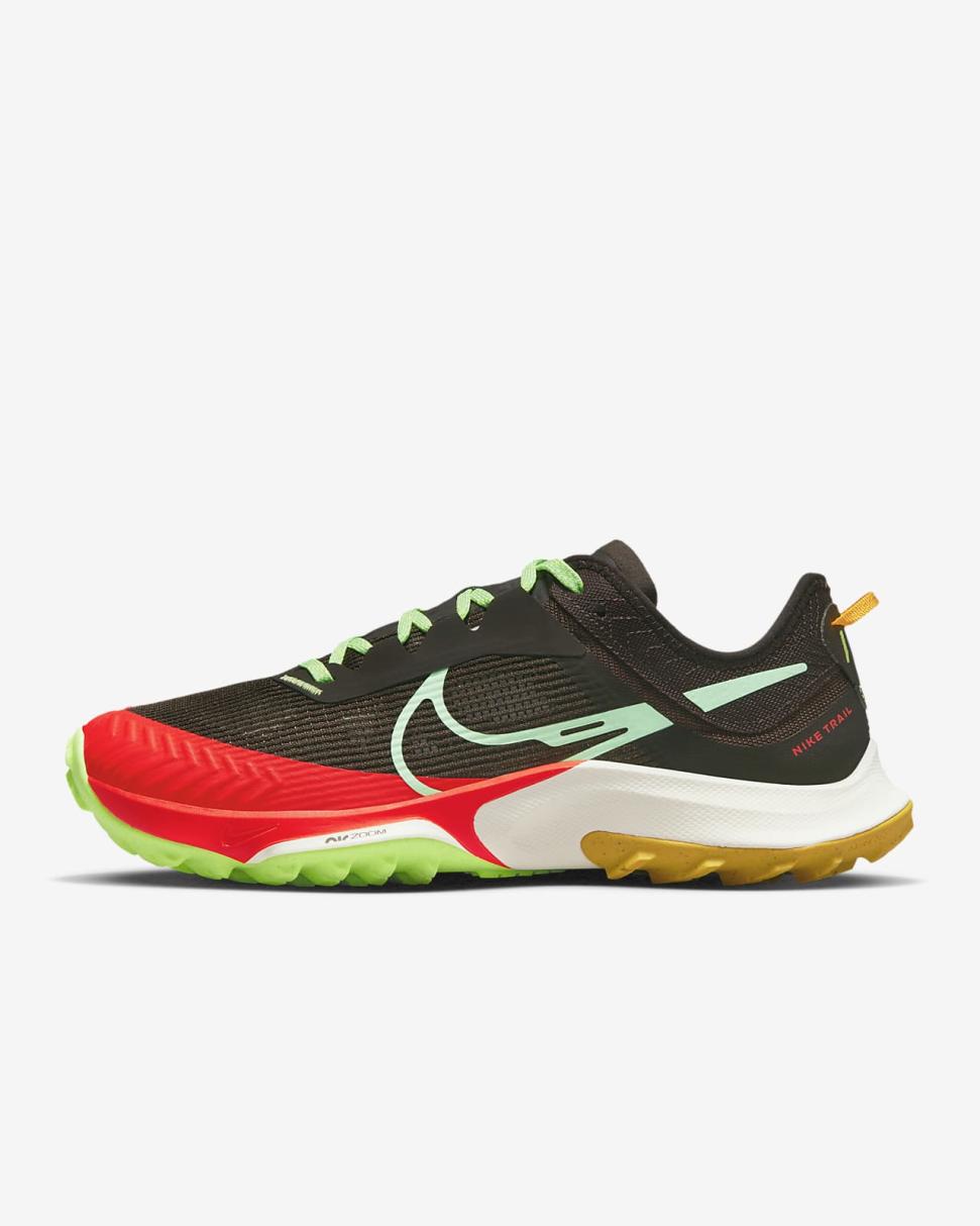 Nike Kiger 8 Velvet Brown/Bright Crimson/Yellow Ochre/Enamel Green | Womens Nike Running