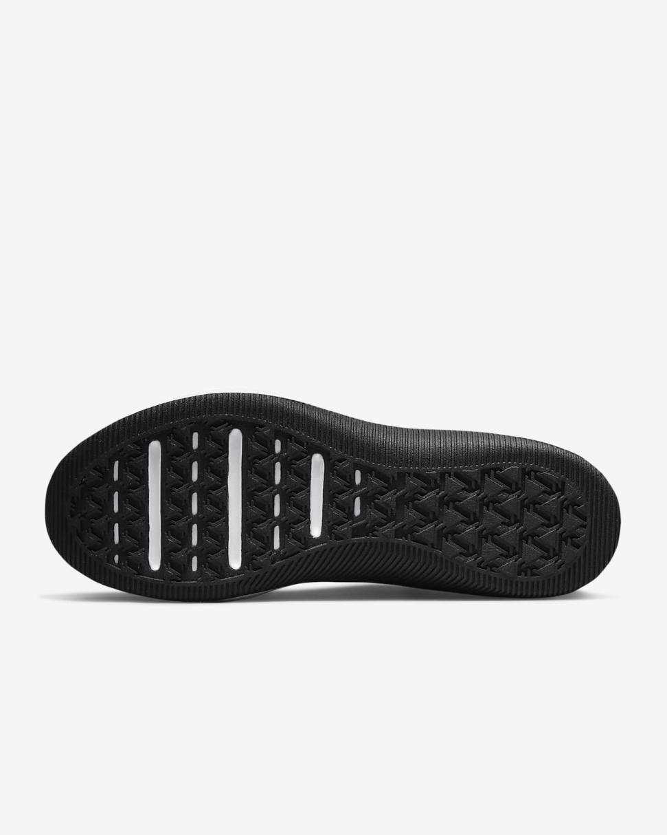 Nike MC Trainer 2 Black/Black/White | Mens Nike Training & Gym