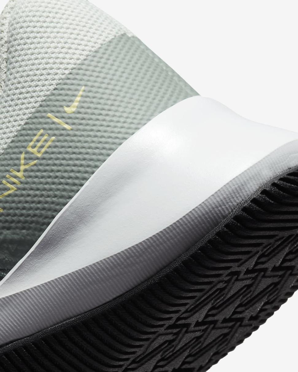 Nike MC Trainer 2 Light Silver/Mica Green/Lemon Chiffon/Black | Womens Nike Training & Gym