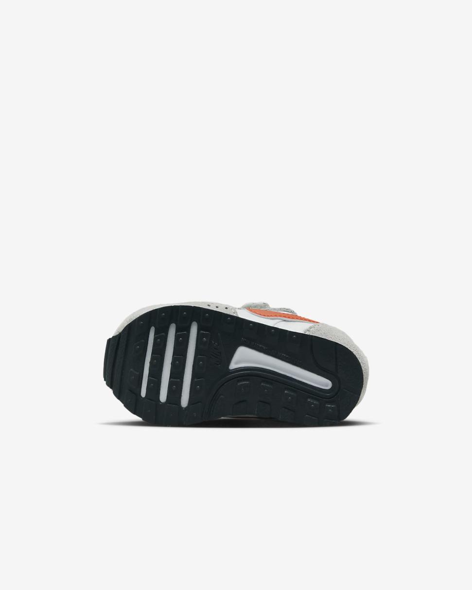 Nike MD Valiant Pure Platinum/White/Black/Picante Red | Kids Nike Lifestyle