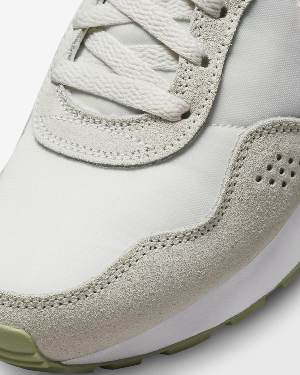 Nike MD Valiant Summit White/Honeydew/Pink Gaze | Kids Nike Lifestyle