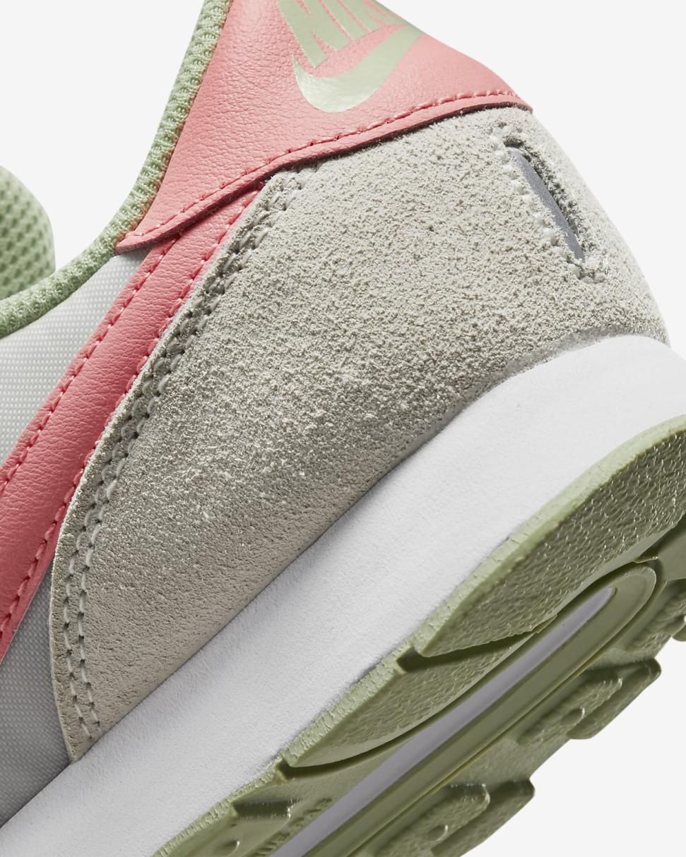 Nike MD Valiant Summit White/Honeydew/Pink Gaze | Kids Nike Lifestyle