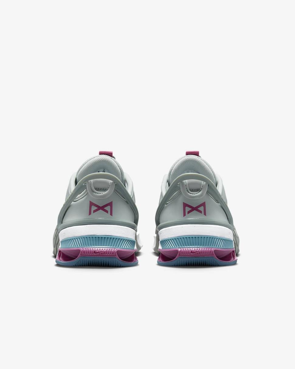 Nike Metcon 8 FlyEase Light Silver/Mica Green/Cosmic Fuchsia/Black | Womens Nike Training & Gym