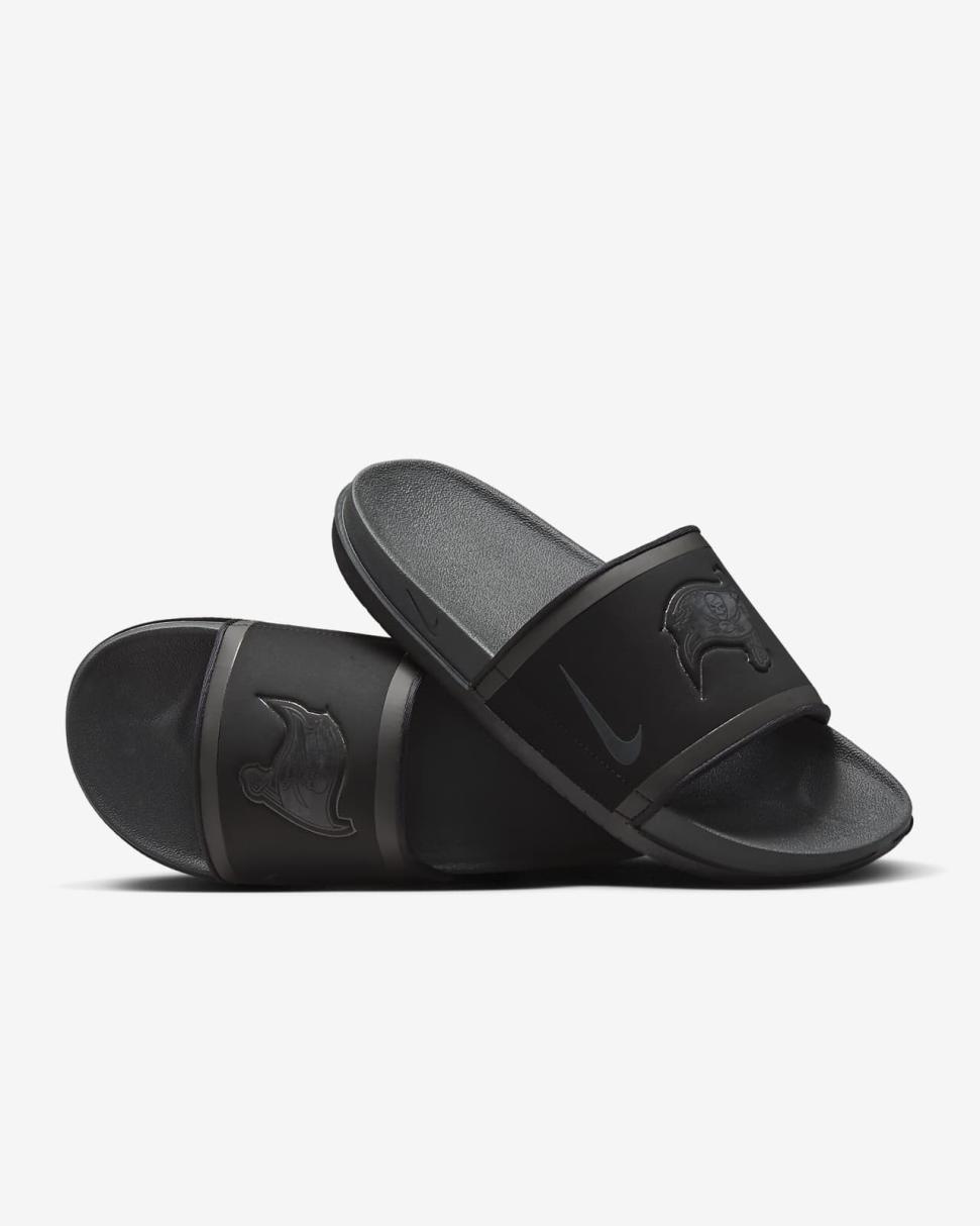 Nike Offcourt (NFL Tampa Bay Buccaneers) Black/Deep Pewter/White/Anthracite | Mens Nike Slides