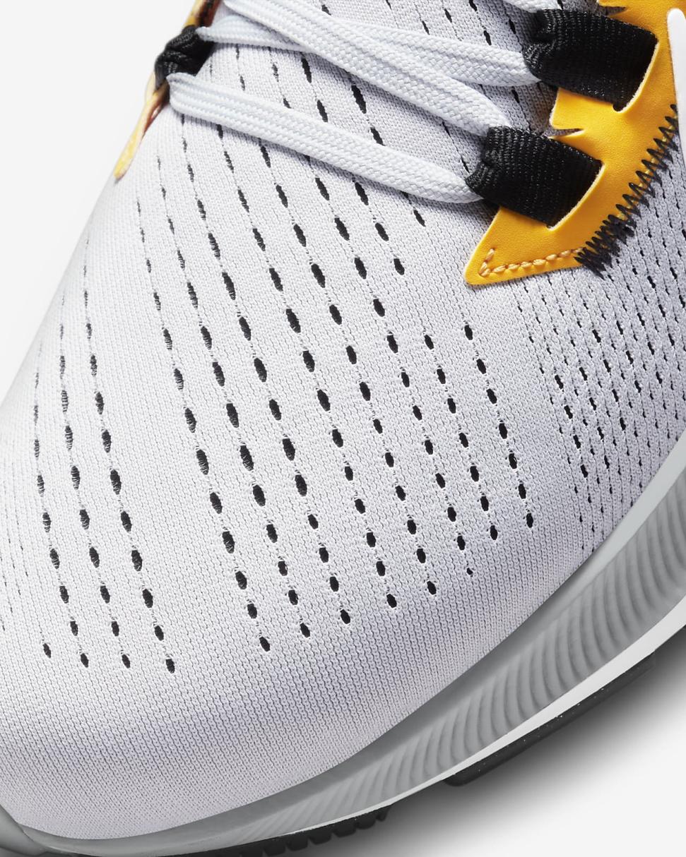 Nike Pegasus 38 (NFL Pittsburgh Steelers) Wolf Grey/Black/University Gold/White | Mens Nike Running