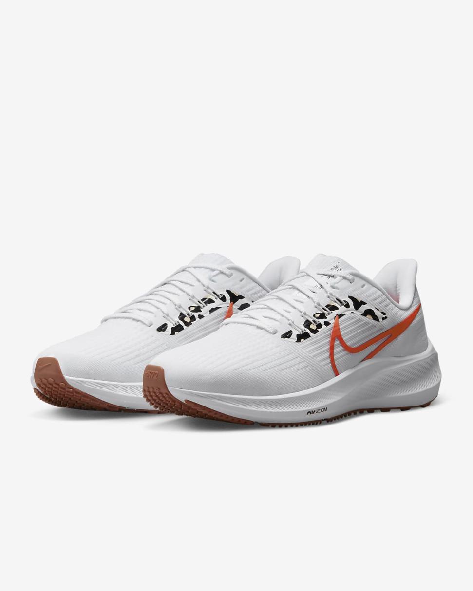 Nike Pegasus 39 White/Platinum Tint/Metallic Summit White/Team Orange | Womens Nike Running