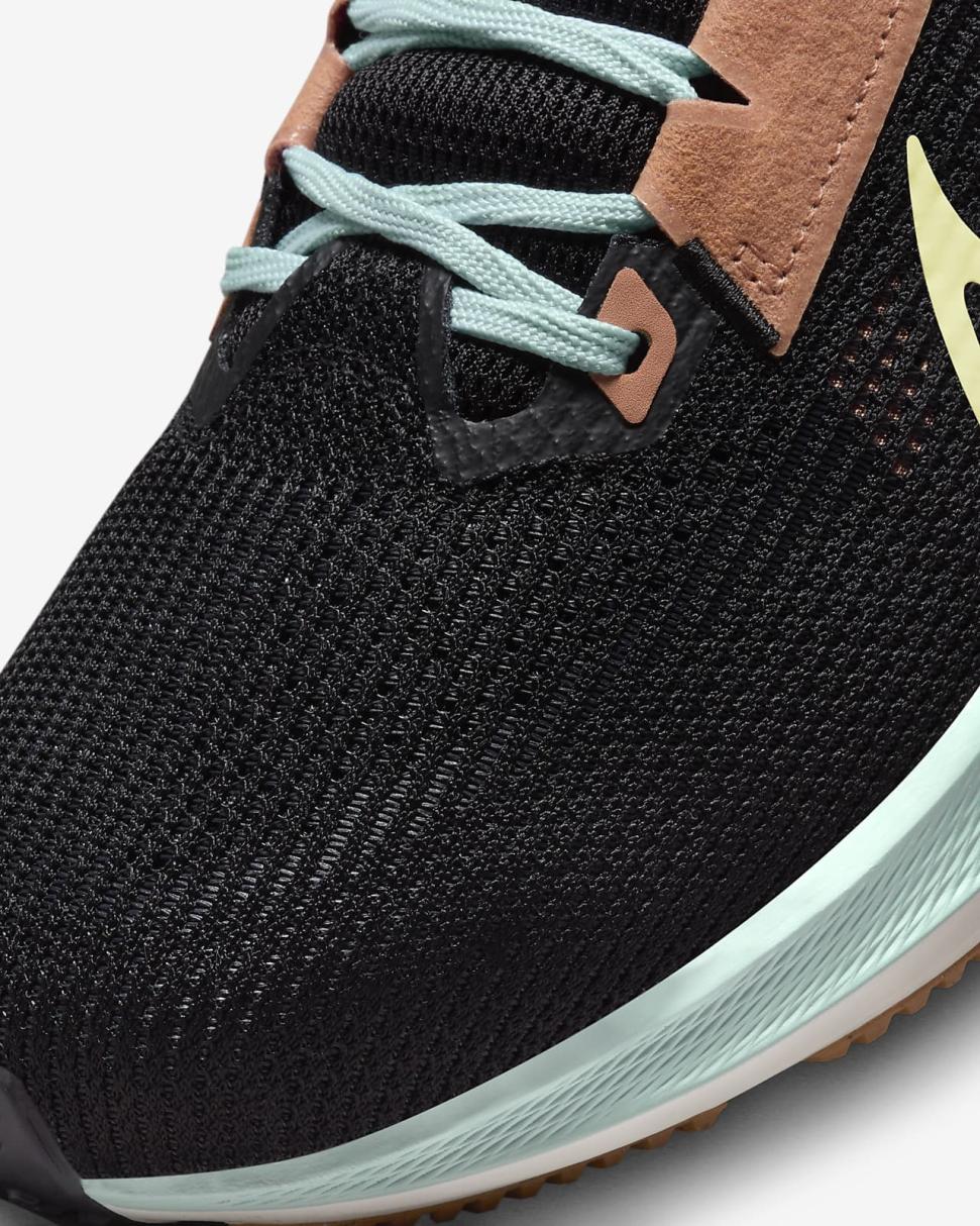 Nike Pegasus 40 Black/Sail/Jade Ice/Citron Tint | Mens Nike Running