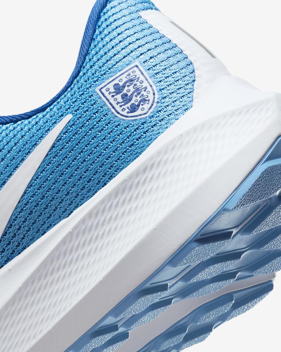 Nike Pegasus 40 (England) Coast/White/Gym Blue/White | Mens Nike Running