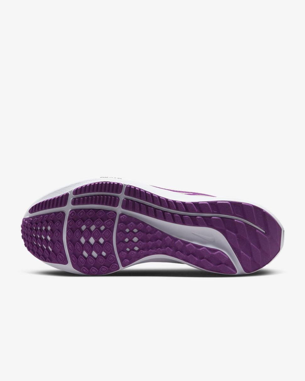 Nike Pegasus 40 Guava Ice/Amber Brown/Photon Dust/Vivid Purple | Womens Nike First Day Kicks