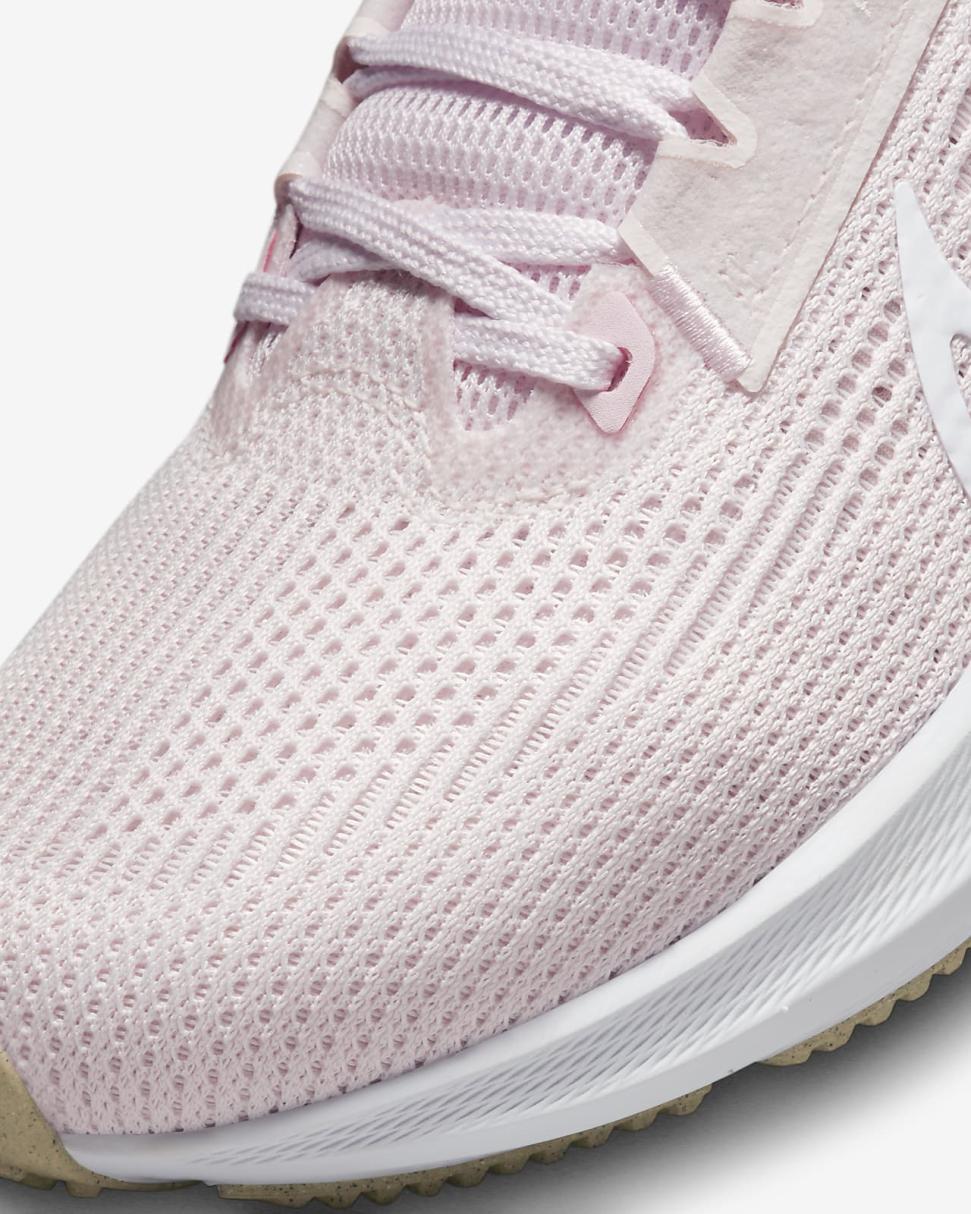 Nike Pegasus 40 Pearl Pink/Pink Foam/Hemp/White | Womens Nike First Day Kicks