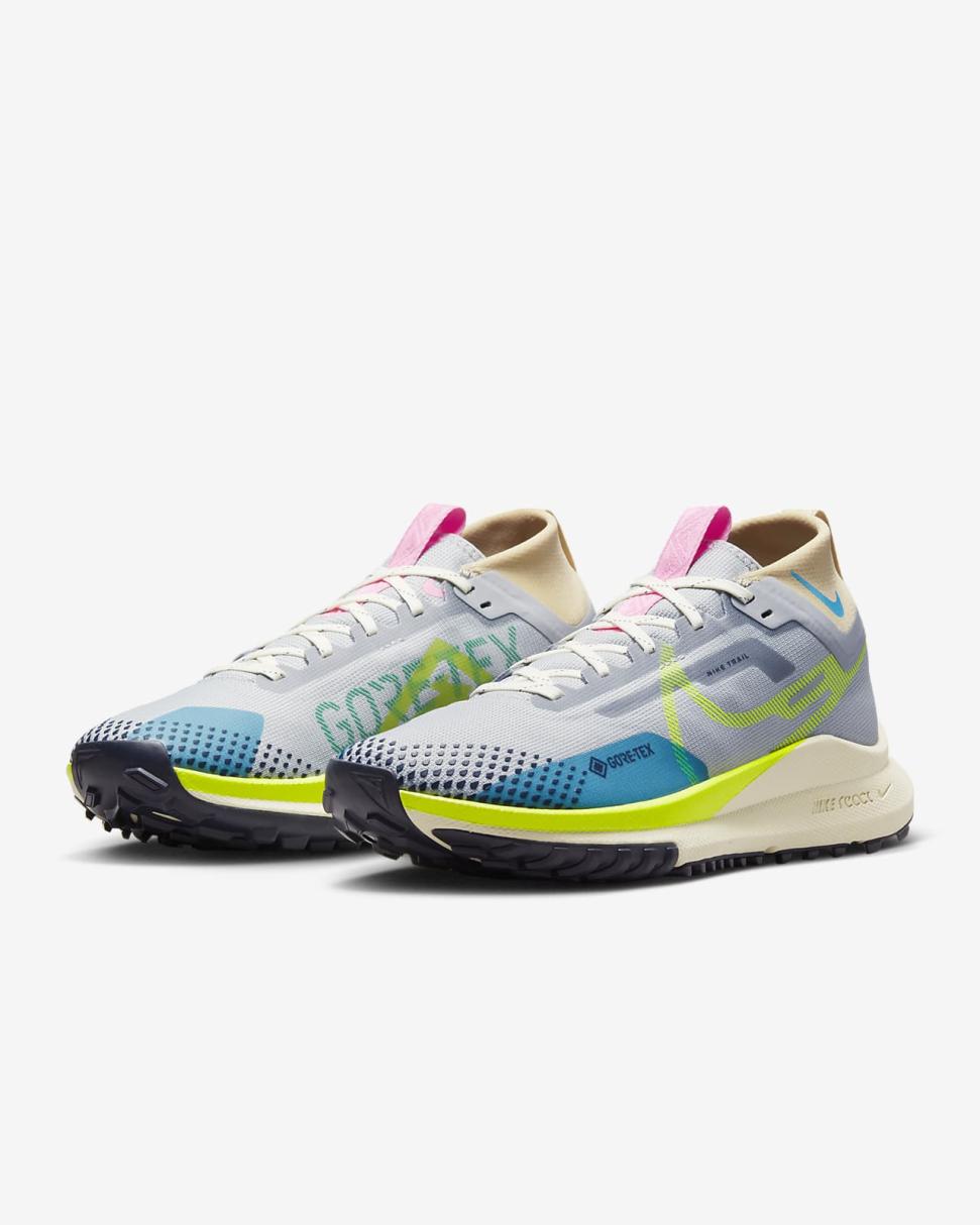 Nike Pegasus Trail 4 GORE-TEX Wolf Grey/Stadium Green/Baltic Blue/Volt | Womens Nike Running