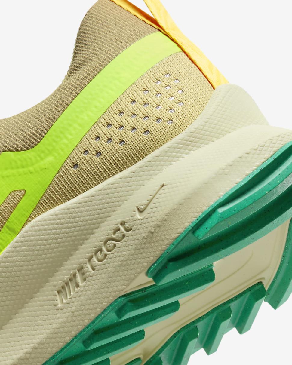 Nike Pegasus Trail 4 Team Gold/Baltic Blue/Stadium Green/Volt | Womens Nike Running