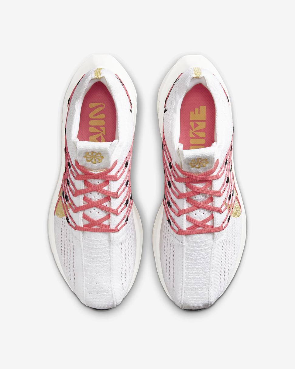 Nike Pegasus Turbo White/Sea Coral/Black/Topaz Gold | Womens Nike First Day Kicks