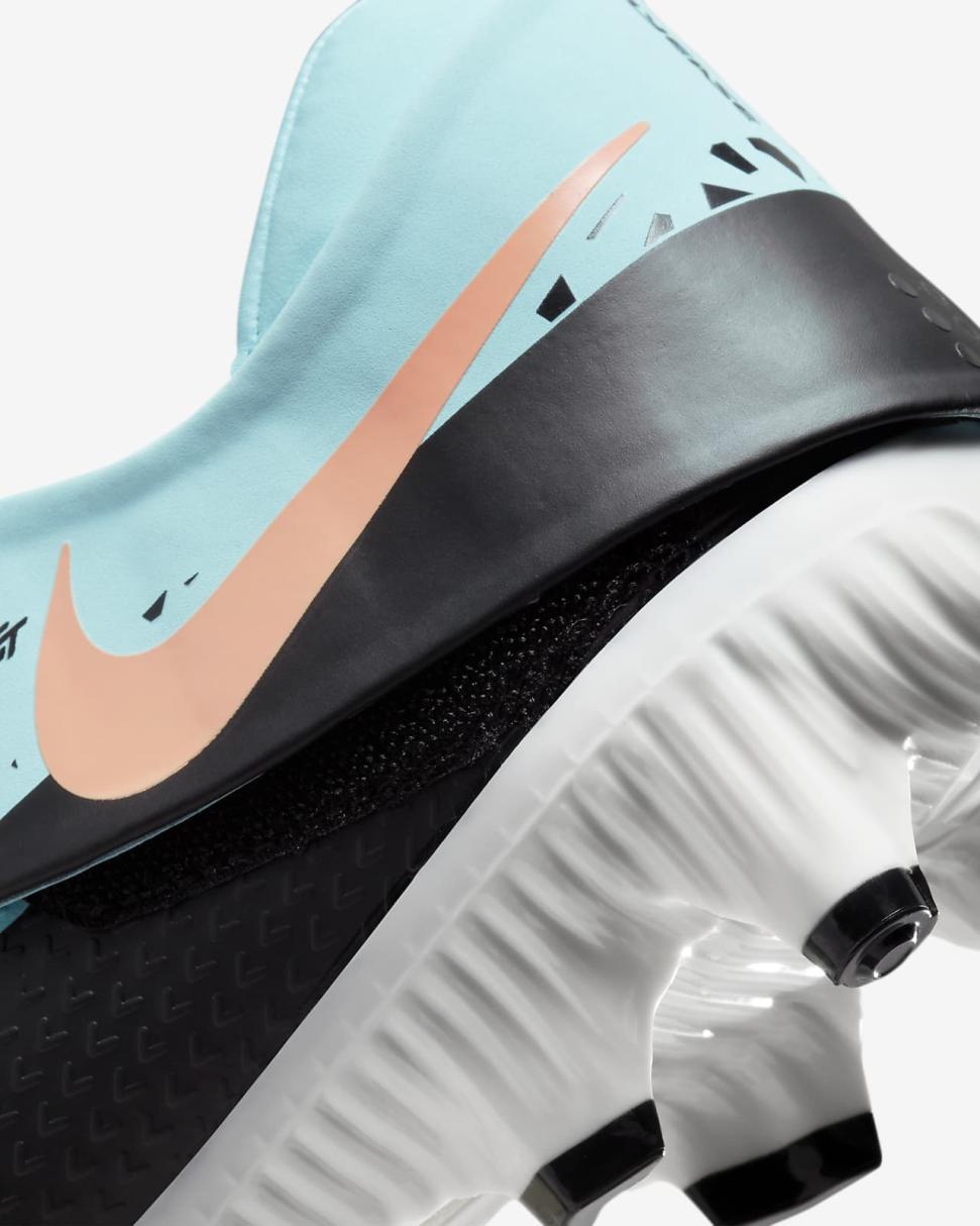 Nike Phantom GT2 Academy FlyEase Glacier Ice/Yellow Strike/Sunset Glow/Black | Mens/Womens Nike Soccer