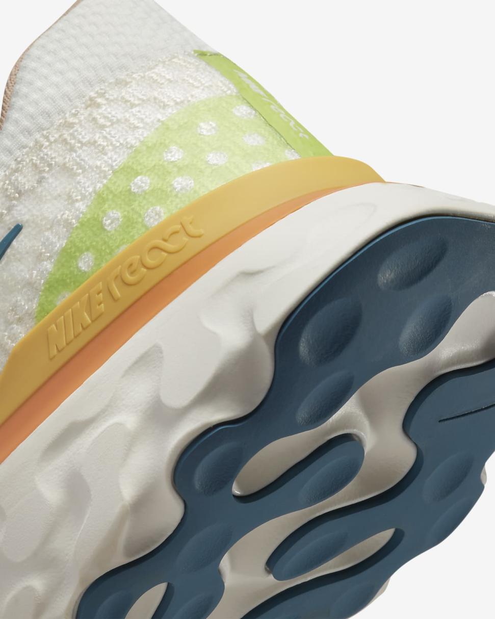 Nike React Infinity 3 Sail/Sail/Hot Curry/Rift Blue | Mens Nike Running