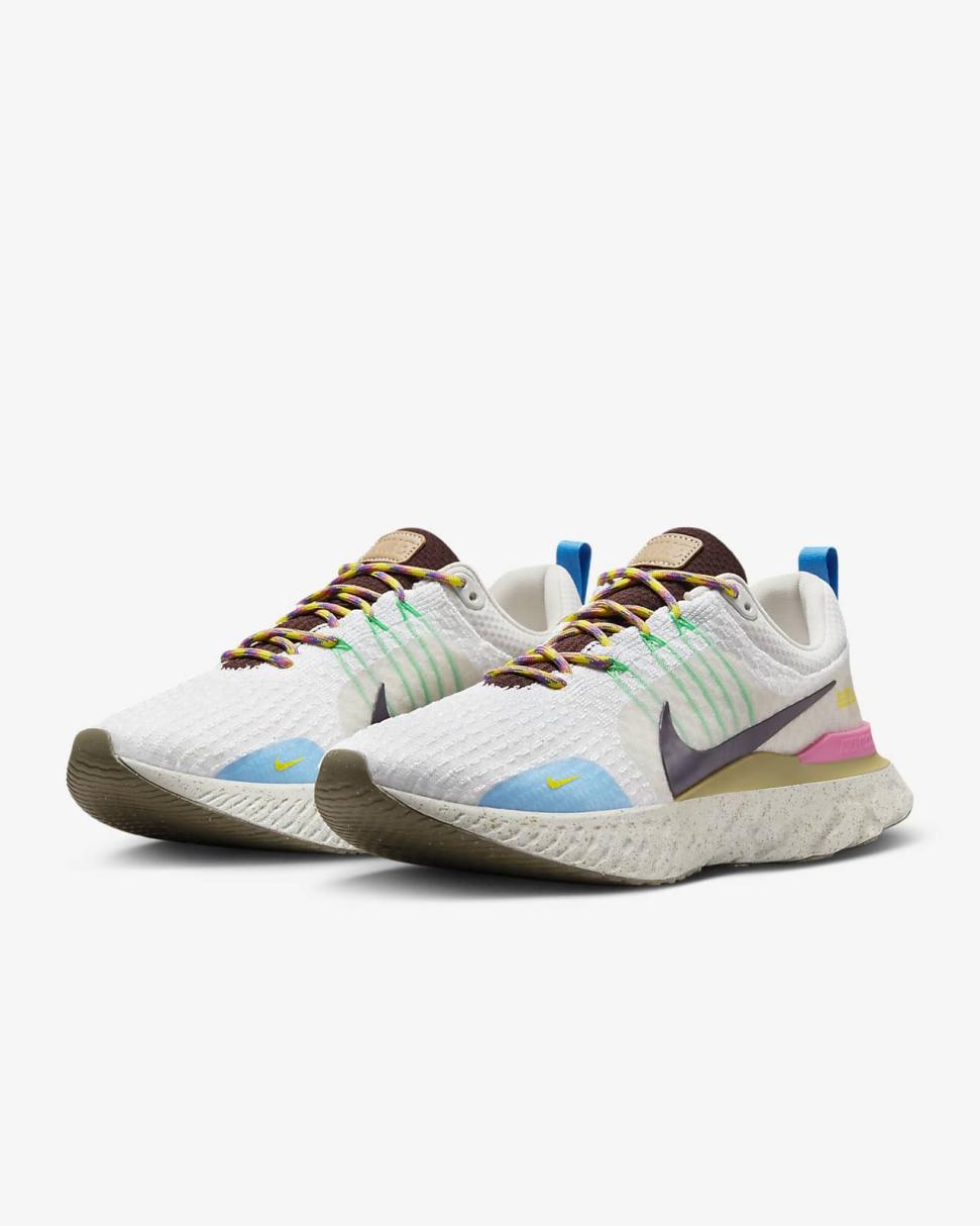 Nike React Infinity Run 3 Sail/Light Bone/Pinksicle/Earth | Mens Nike Running