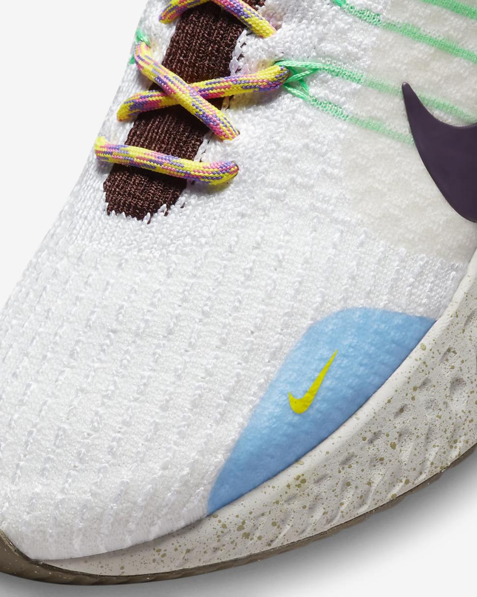 Nike React Infinity Run 3 Sail/Light Bone/Pinksicle/Earth | Mens Nike Running