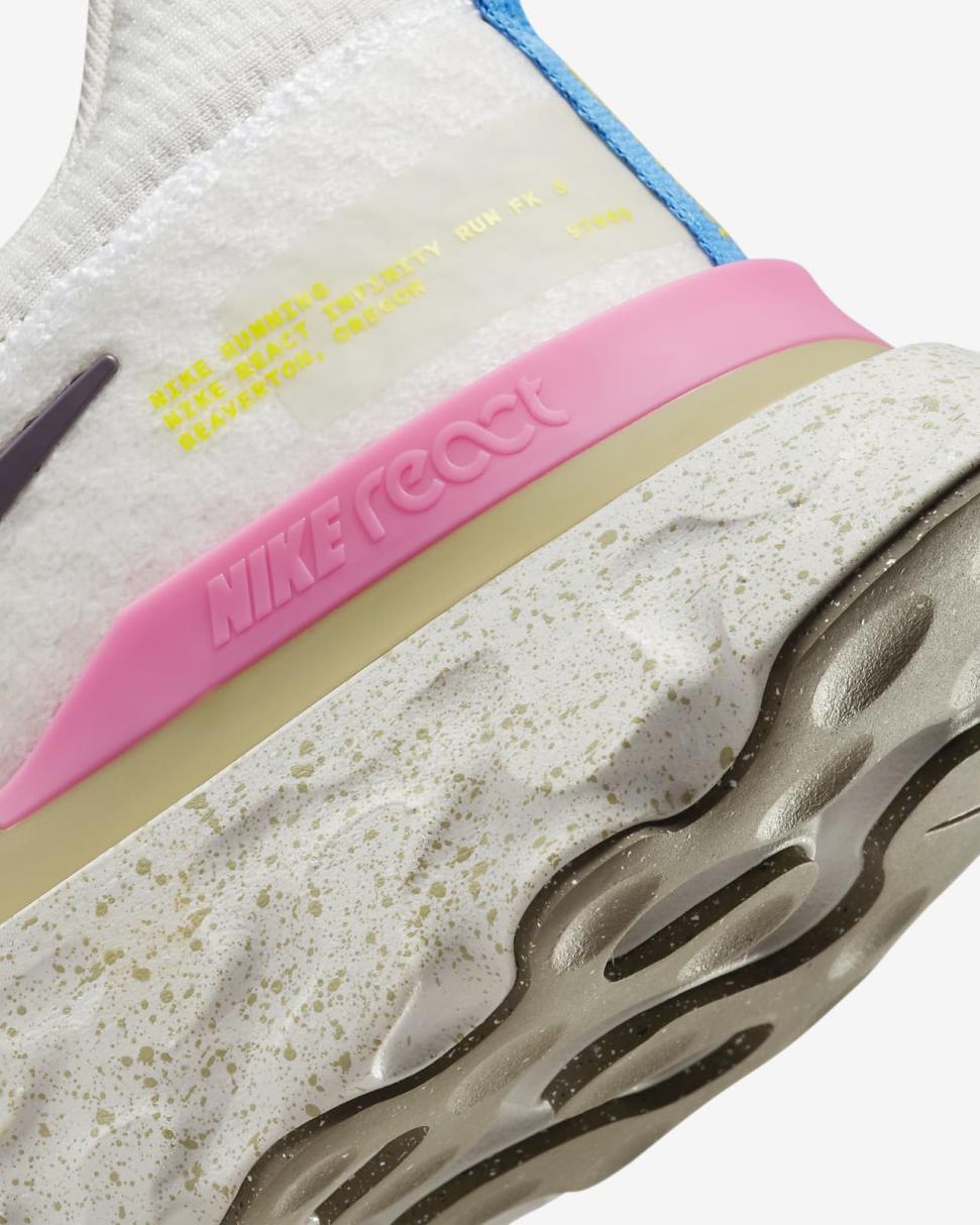 Nike React Infinity Run 3 Sail/Light Bone/Pinksicle/Earth | Mens Nike Running