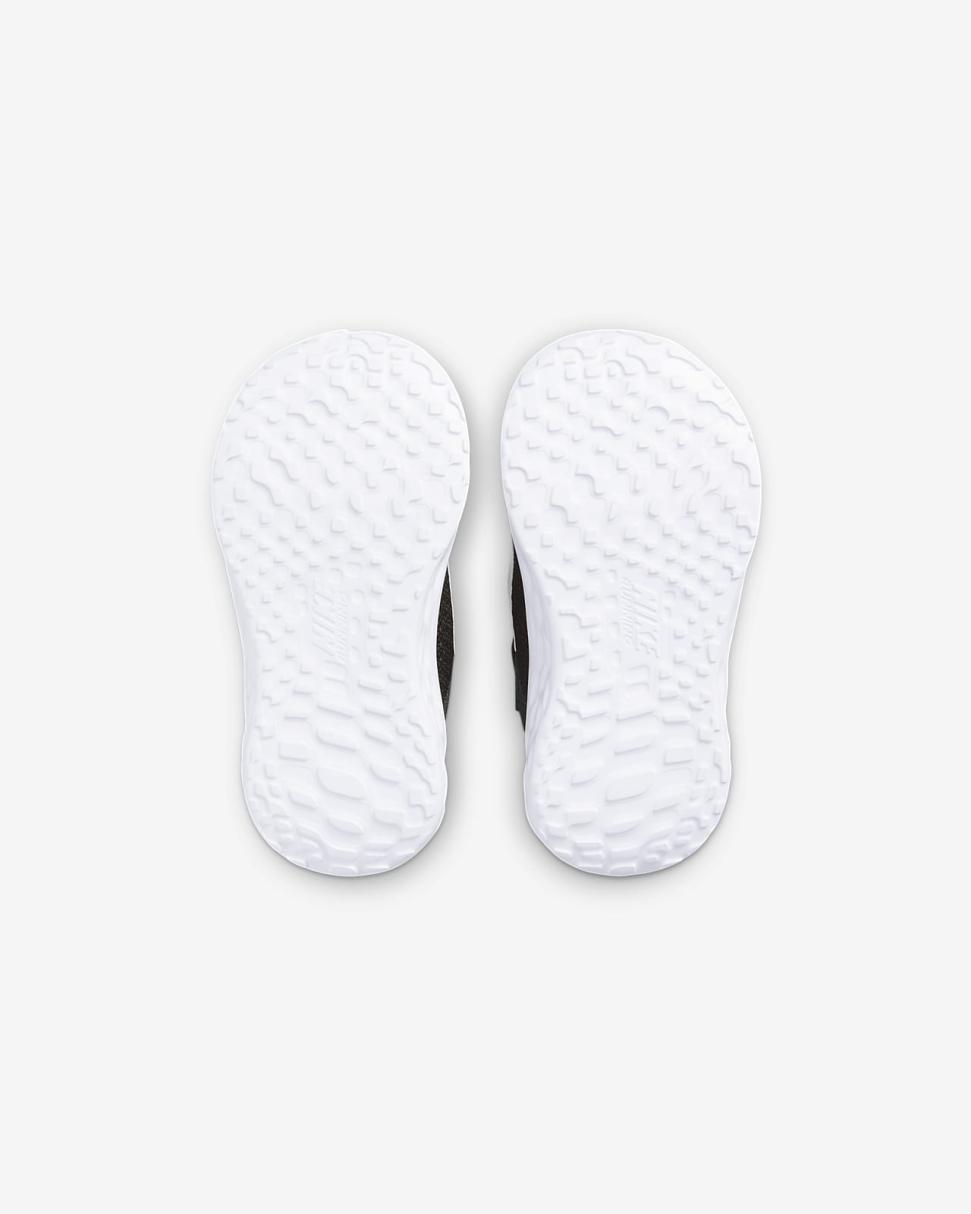 Nike Revolution 6 Black/Dark Smoke Grey/White | Kids Nike Lifestyle