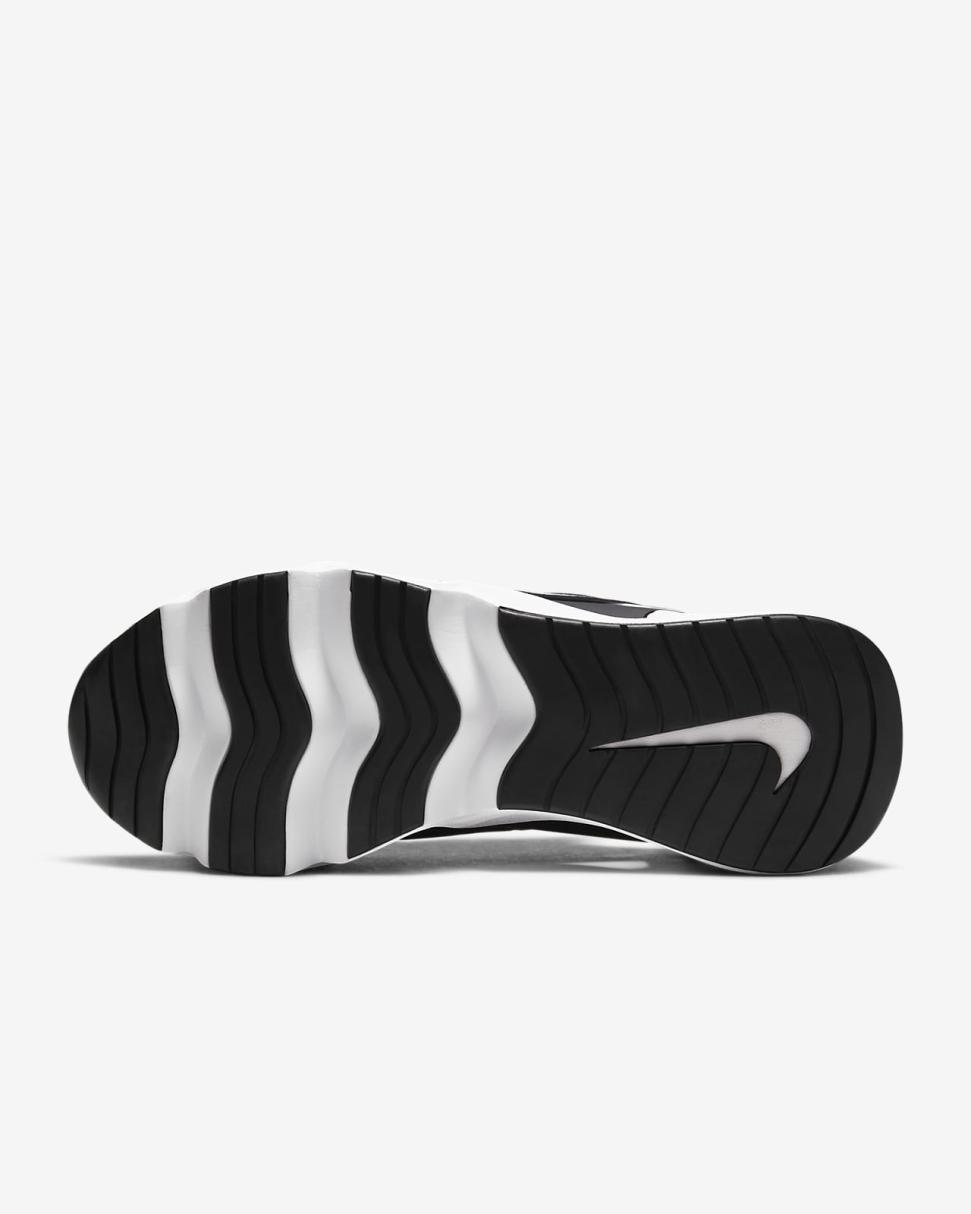 Nike RYZ 365 Black/White | Womens Nike First Day Kicks