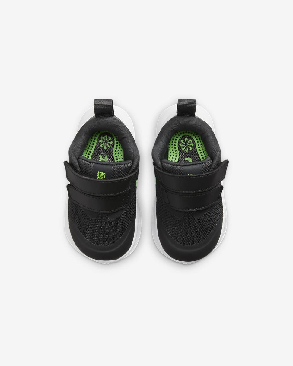 Nike Star Runner 3 Black/Dark Smoke Grey/Green Strike/Chrome | Kids Nike Lifestyle