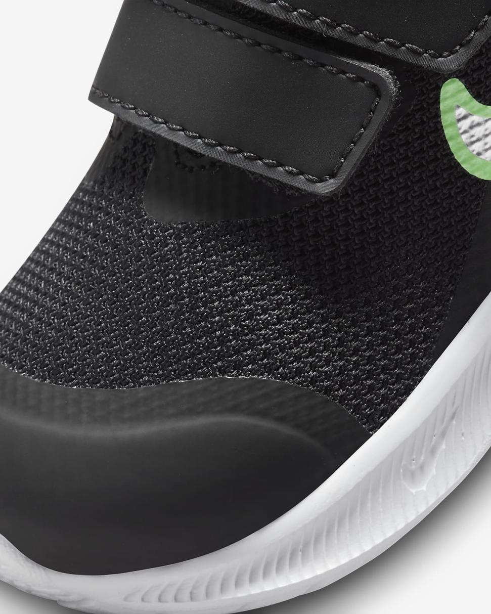 Nike Star Runner 3 Black/Dark Smoke Grey/Green Strike/Chrome | Kids Nike Lifestyle