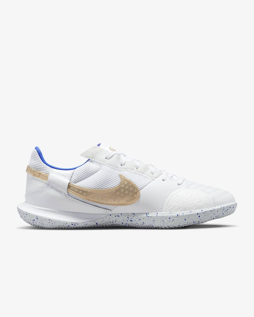 Nike Streetgato White/Hyper Royal/Metallic Gold | Mens Nike Soccer