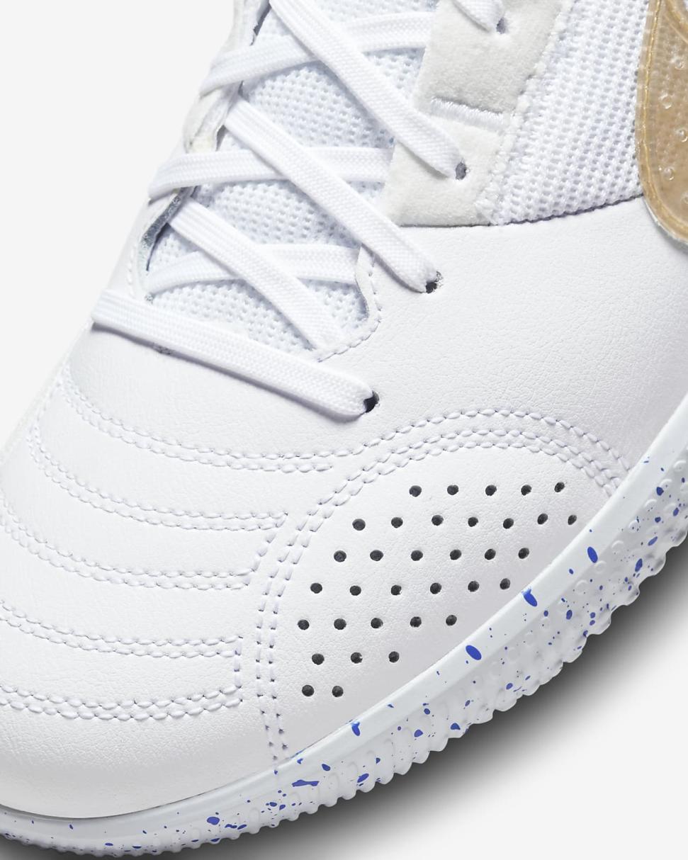Nike Streetgato White/Hyper Royal/Metallic Gold | Mens Nike Soccer