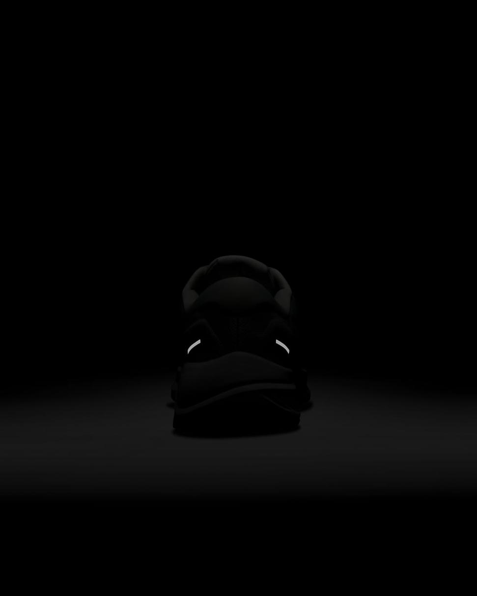 Nike Structure 24 Photon Dust/Platinum Tint/Black/Light Crimson | Mens Nike Running