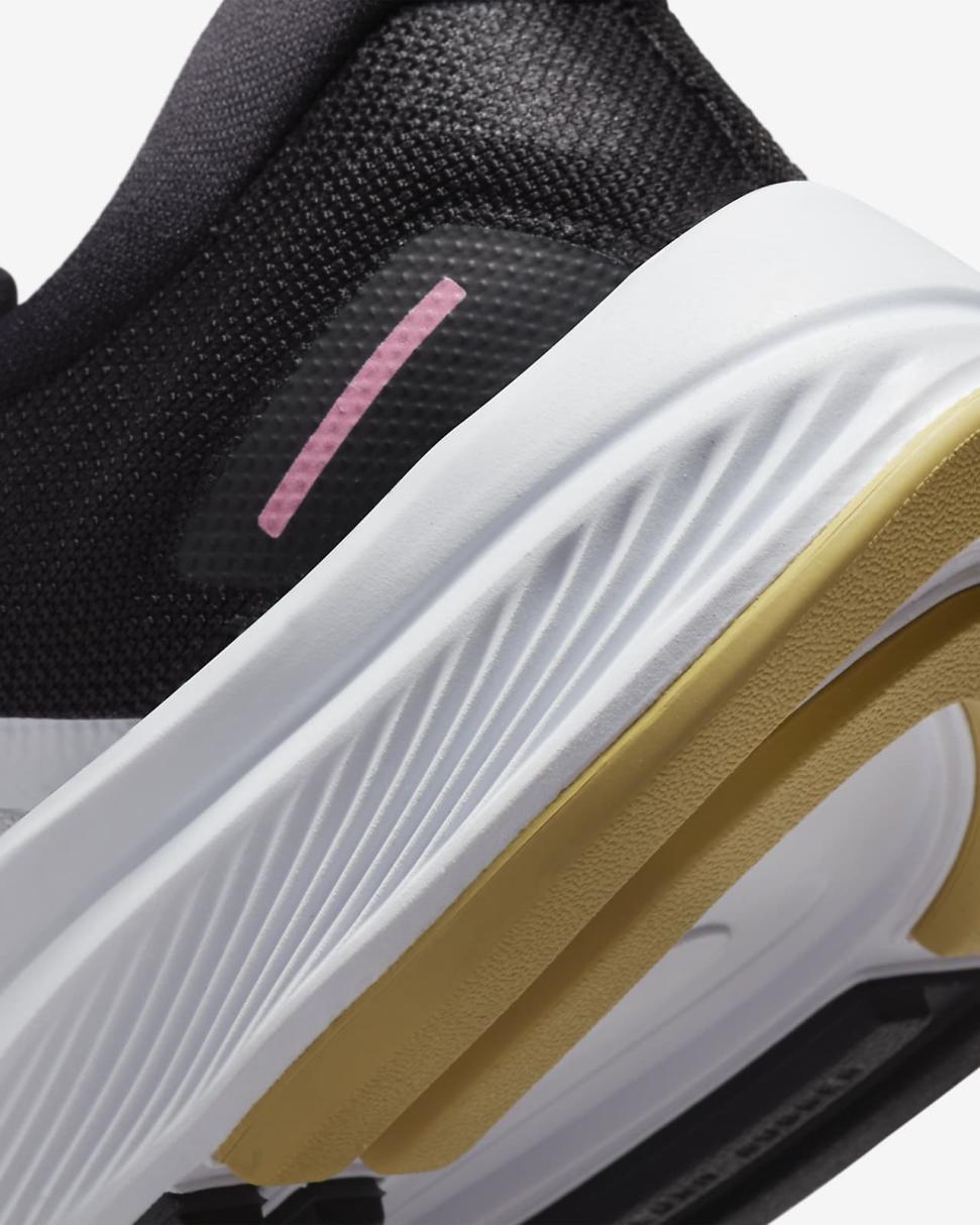 Nike Structure 24 White/Black/Pink Spell/Wheat Gold | Womens Nike Running