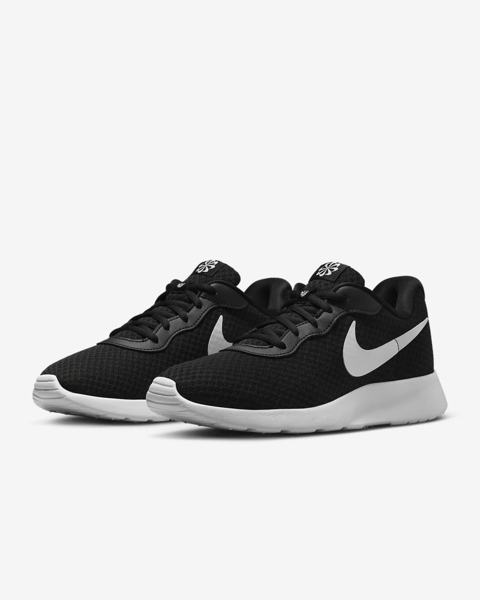 Nike Tanjun EasyOn Black/Volt/Black/White | Womens Nike Lifestyle