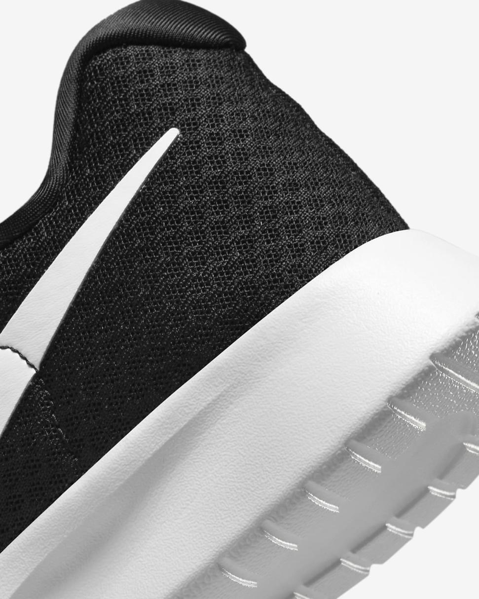 Nike Tanjun EasyOn Black/Volt/Black/White | Womens Nike Lifestyle