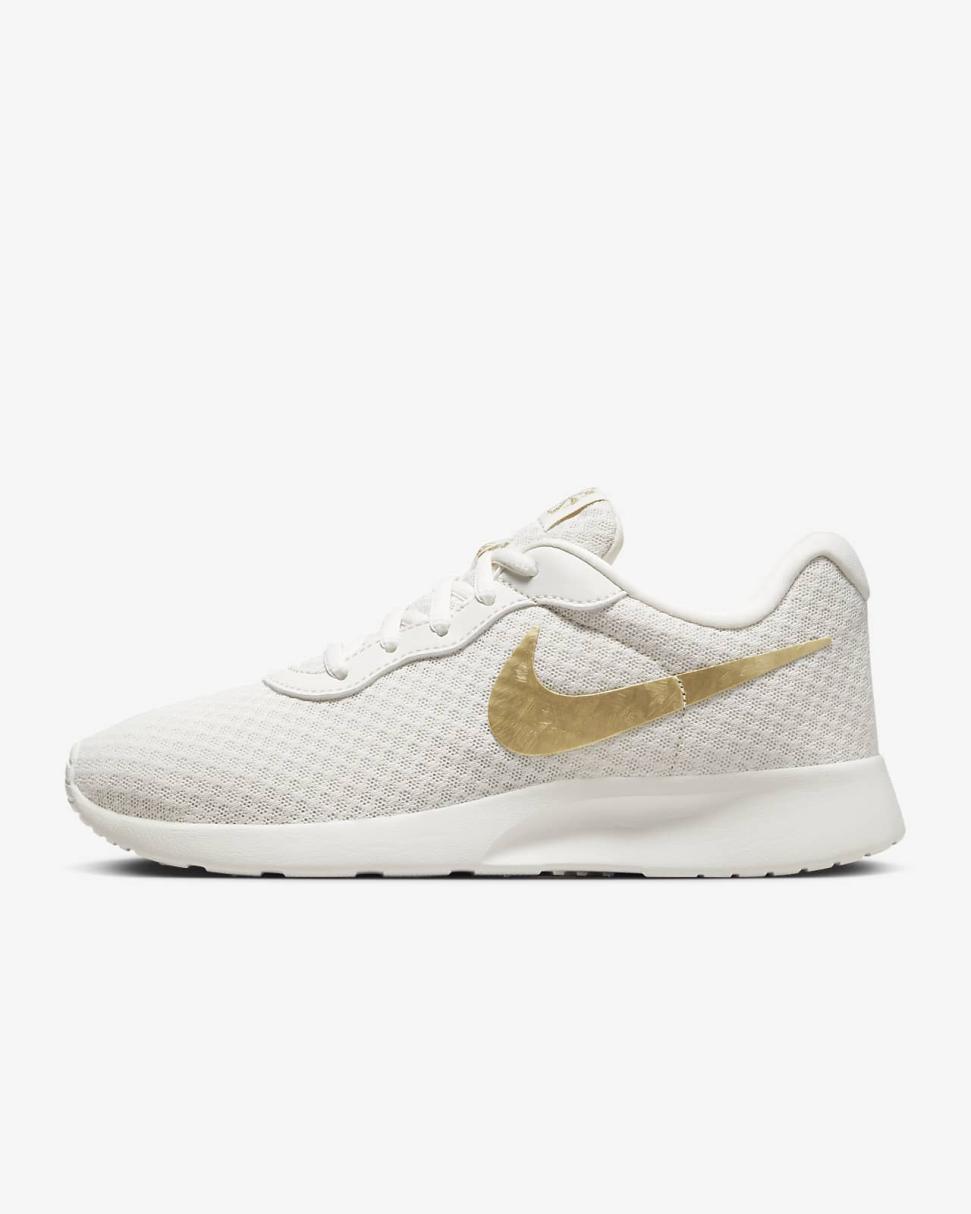 Nike Tanjun EasyOn Phantom/Sail/Volt/Metallic Gold | Womens Nike Lifestyle