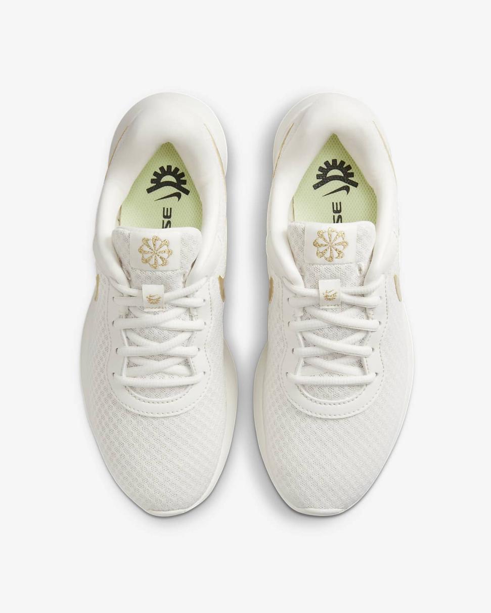 Nike Tanjun EasyOn Phantom/Sail/Volt/Metallic Gold | Womens Nike Lifestyle